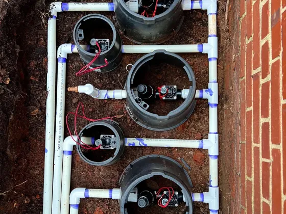 Irrigation valve manifold